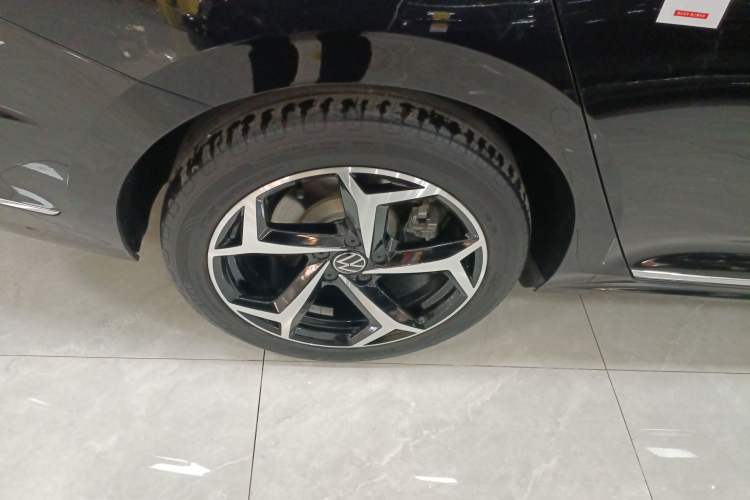 Used Volkswagen Passat 2023 Restyled 330TSI Starry Luxury Edition
