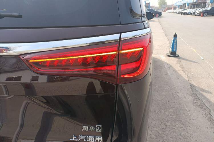 Used Buick GL8 2022 Avenir Aivia Six-Seat Deluxe Edition