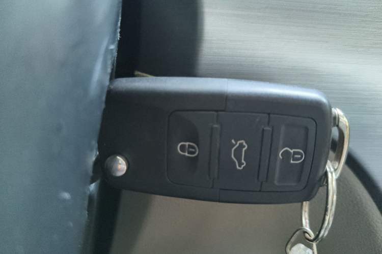 Used Skoda Yeti 2014 1.8TSI DSG Polar Edition
