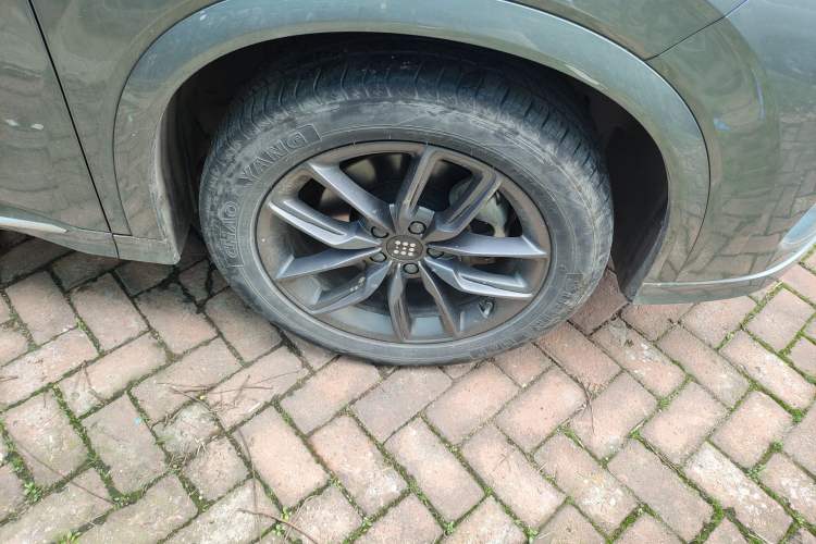 Used Landian E5 2023 1.5L DE-i 100KM Comfort Edition 7-Seater
