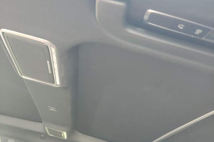 Used Mercedes-Benz S-Class 2015 S 400 L Headliner