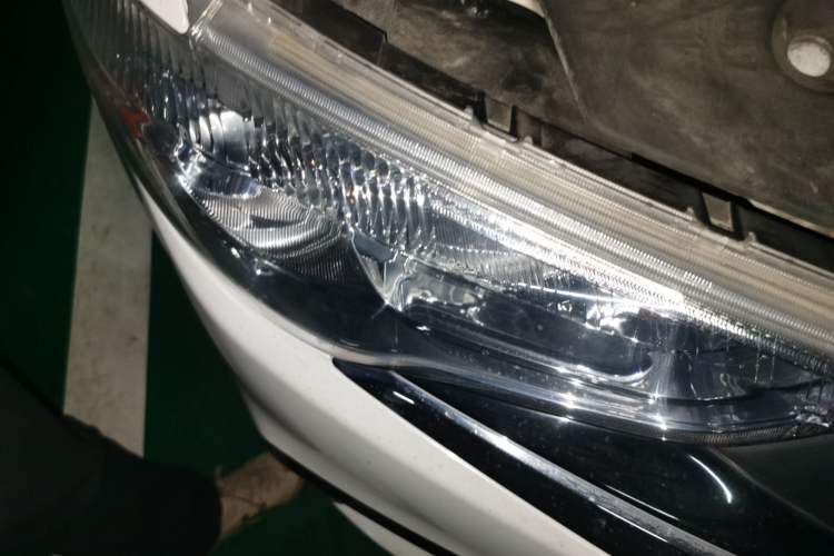 Used Mitsubishi ASX 2016 2.0L CVT Two-Wheel Drive Navigation Edition Right Front Headlight