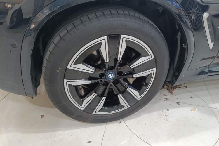 Used BMW iX3 2022 Updated Leading Version Left Front Wheel Hub