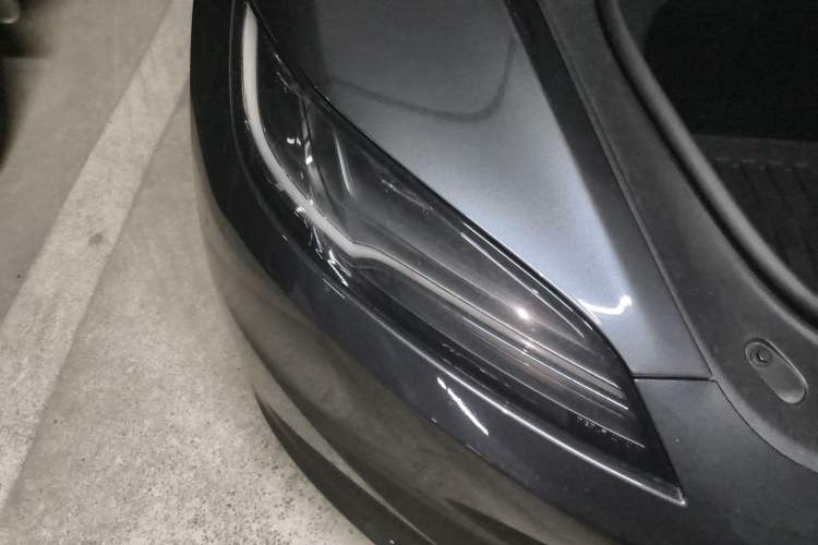 Used Tesla Model 3 2025 Rear-Wheel-Drive Version
