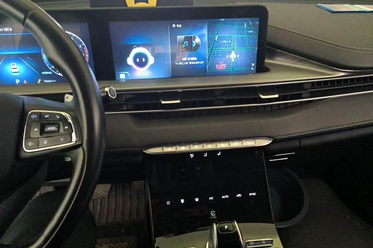 Used Chery Tiggo 8 PLUS 2022 290TGDI DCT Haoting Edition+