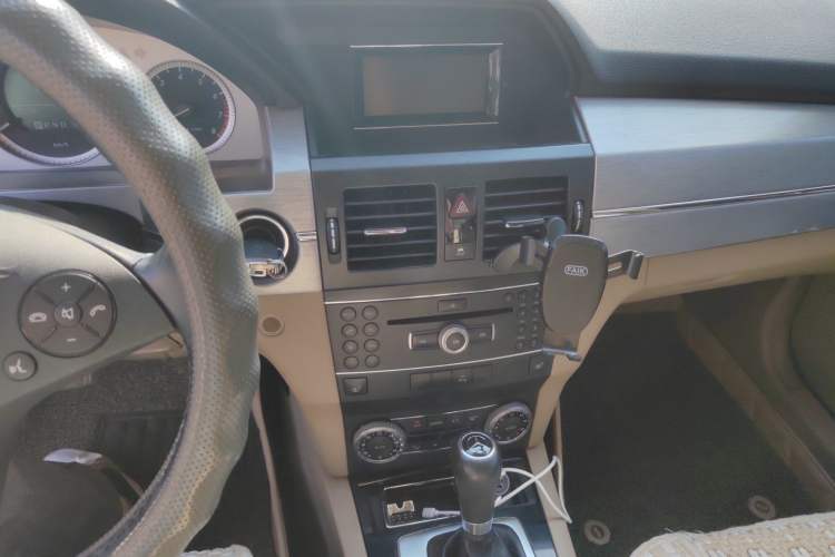 Used Mercedes-Benz GLK-Class 2011 GLK 300 4MATIC Fashion Model