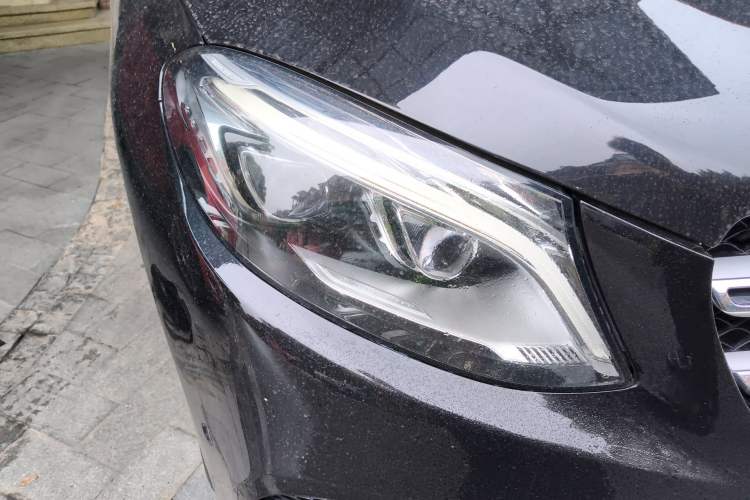 Used Mercedes-Benz GLE 2016 GLE 300 d 4MATIC
