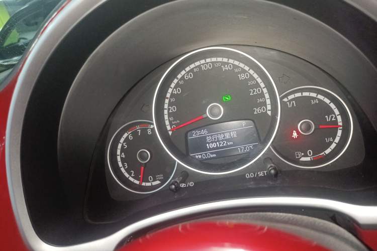 Used Volkswagen Beetle 2014 1.4TSI Fashion Edition Instrument Cluster