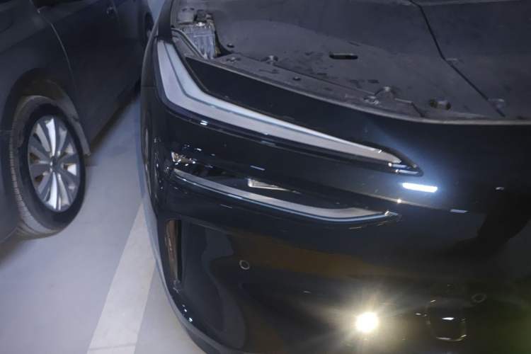 Used ONVO L60 2024 60 kWh Rear-Drive Version