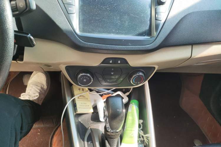 Used Ford Escort 2015 1.5L Automatic Comfort Edition