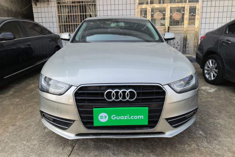 Used Audi A4L 2013 35 TFSI Automatic Standard Model
