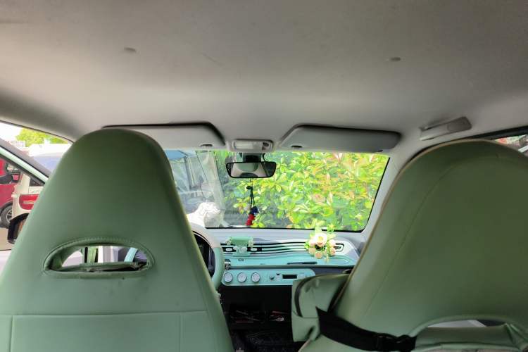 Used Wuling Hongguang MINIEV 2022 Macaron Premium Model – Lithium Iron Phosphate
