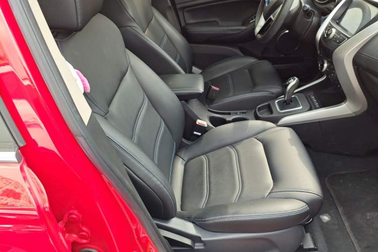 Used BYD Yuan New Energy 2018 EV360 Smart Connected Cool Model
