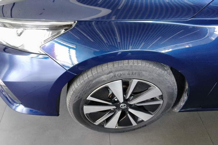 Used Nissan Teana 2020 Revised Version 2.0T XL Upper AD1 Smart Navigation Edition Left Front Wheel Hub