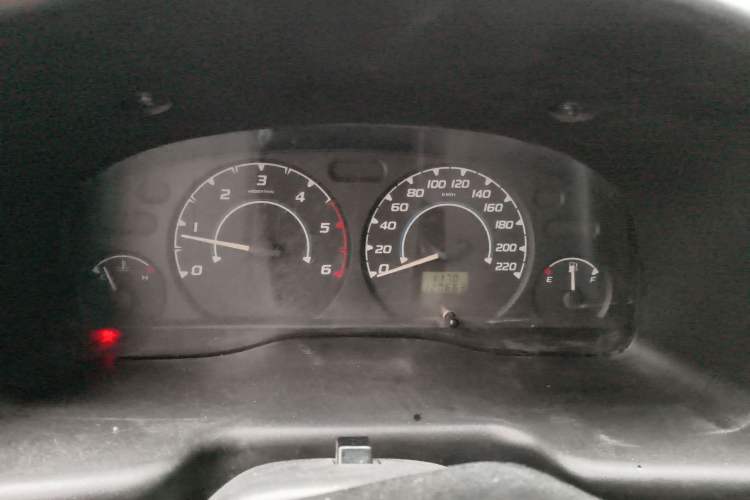 Used JMC Transit 2019 2.8T Commercial Version Short Wheelbase Mid-Roof 6-Seater China VI JX493