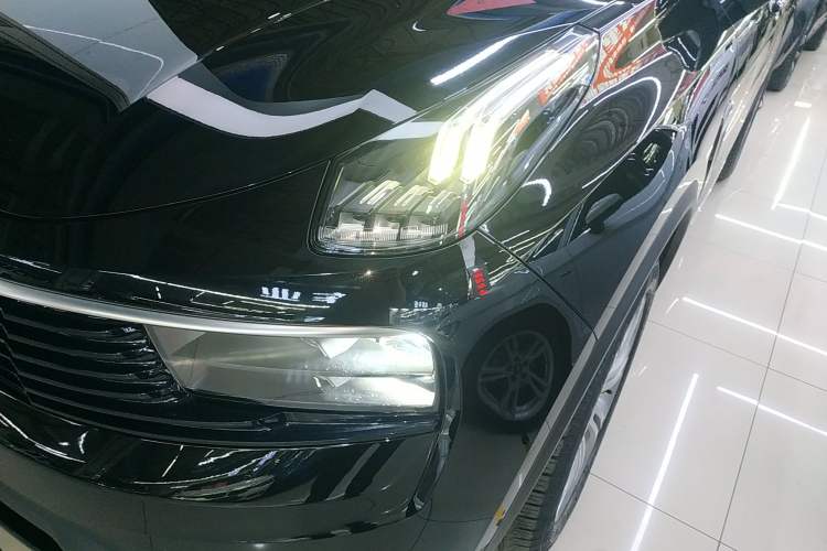 Used Lynk & Co 01 2019 2.0T Two-Wheel-Drive Pro Version China VI Standard
