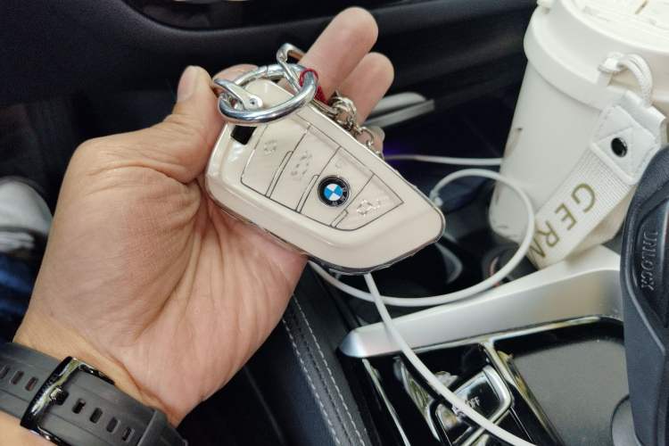 Used BMW 5 Series 2023 530Li Leading Model M Sport Package Vehicle Key