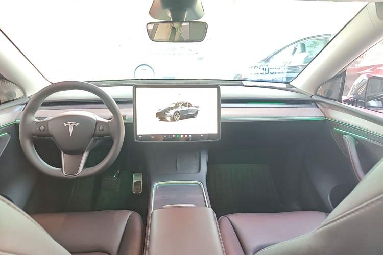 Used Tesla Model Y 2024 Rear-Wheel-Drive Version