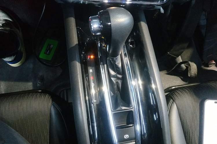 Used Honda Vezel 2019 220 TURBO CVT Luxury Edition China VI
