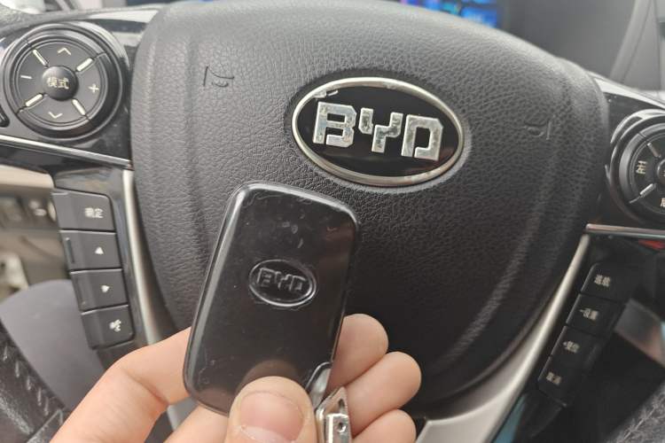 Used BYD S7 2016 2.0T Automatic Prestige Plus
