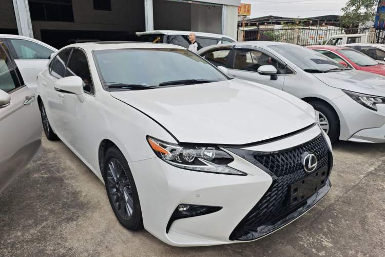 Used Lexus ES 2017 200 30th Anniversary Edition
