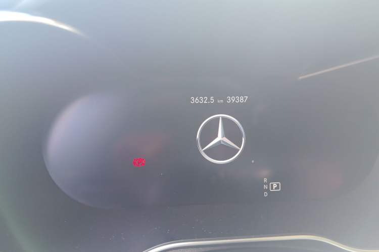 Used Mercedes-Benz GLC AMG 2020 AMG GLC 43 4MATIC Odometer Close Up