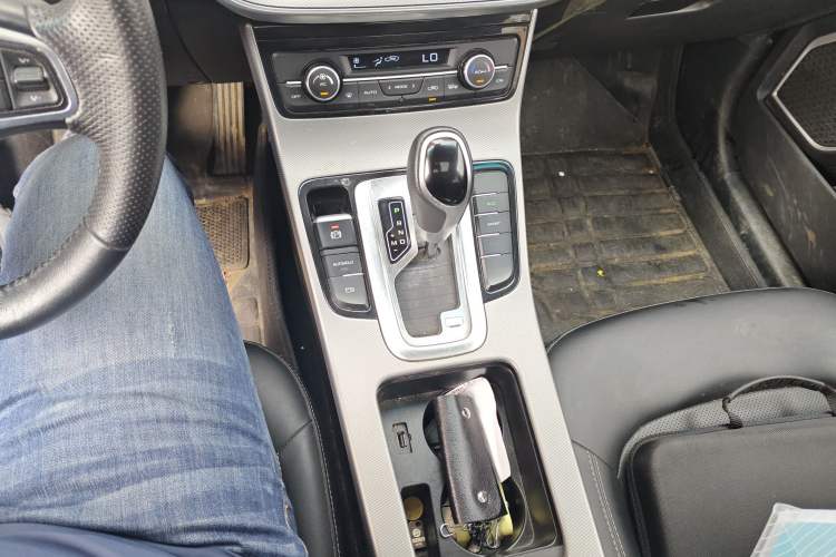 Used Geely Auto Emgrand GL 2018 1.4T DCT Elite Smart Connectivity Version
