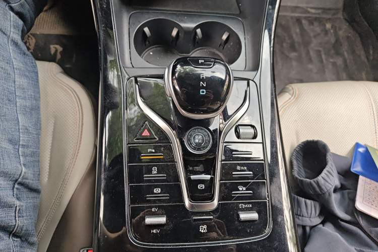 Used BYD Qin PLUS 2024 HONOR Edition DM-i 55KM Leading Model