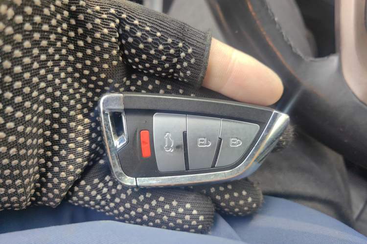 Used Jeep Cherokee 2014 2.4L Luxury Edition