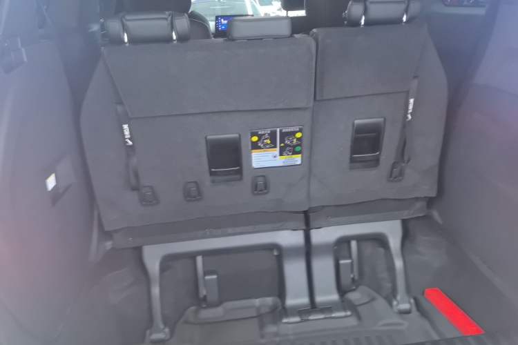 Used Toyota SIENNA 2021 2.5L Hybrid Platinum Edition