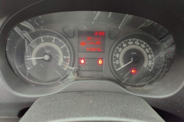 Used Peugeot 301 2016 1.6L Manual Comfort Edition
