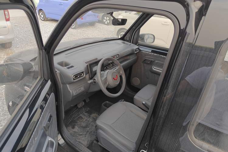 Used Wuling Zhiguang New Energy 2025 Comfort Model