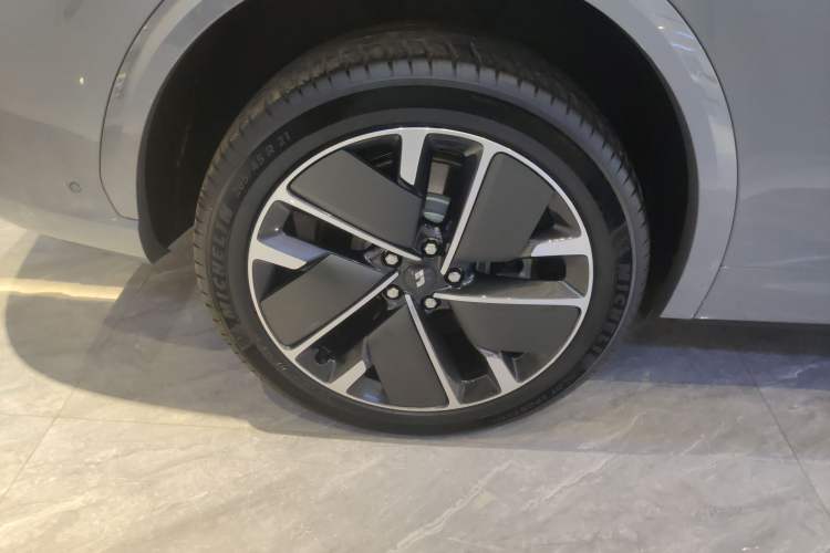 Used Li Auto L7 2025 Ultra Smart Refreshed Edition
