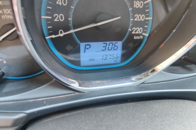 Used Toyota Vios 2015 1.5L Automatic Smart Star Edition Odometer Close Up