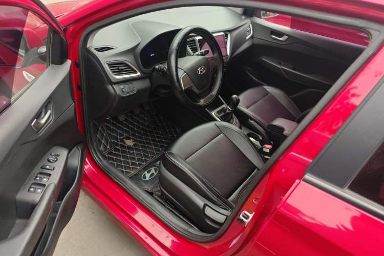 Used Hyundai Verna (new generation) 2016 1.4L Manual Cool Edition GLS
