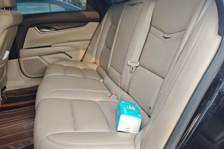 Used Cadillac XTS 2014 28T Comfort Version