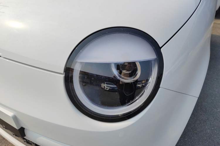 Used CHANGAN NEVO Lumin 2026 Model Treasure Edition 205km Passionate Beige Ningde
