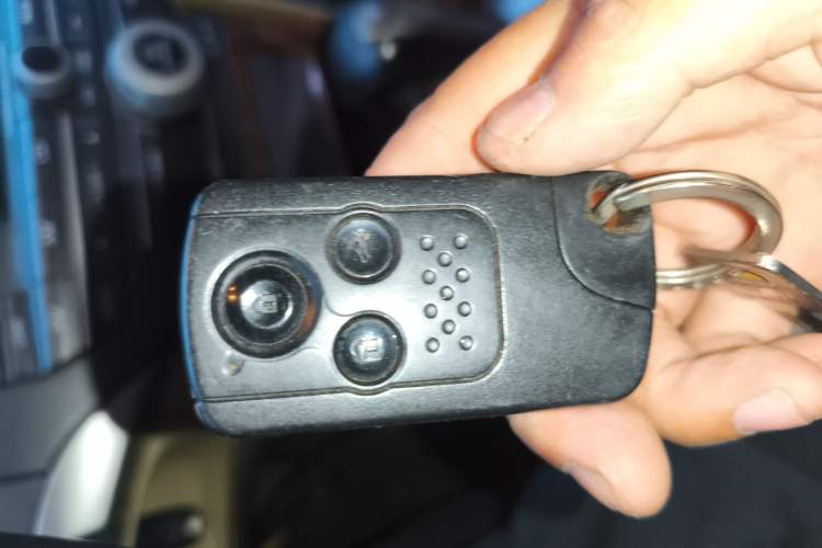 Used Honda Accord 2012 2.4L SE Vehicle Key