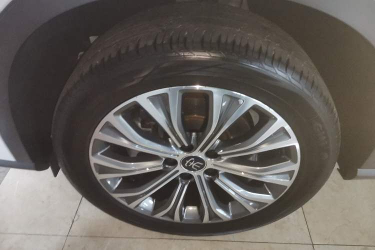 Used BYD Song Pro New Energy 2019 DM 1.5T Four-Wheel Drive Performance Edition Deluxe Model