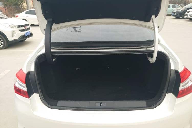 Used Peugeot 408 2015 1.2T Automatic Luxury Edition Trunk