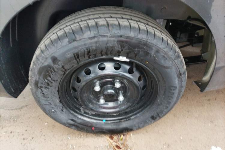 Used Wuling Hongguang New Energy 2024 All-Electric Model 300KM Practical Version
