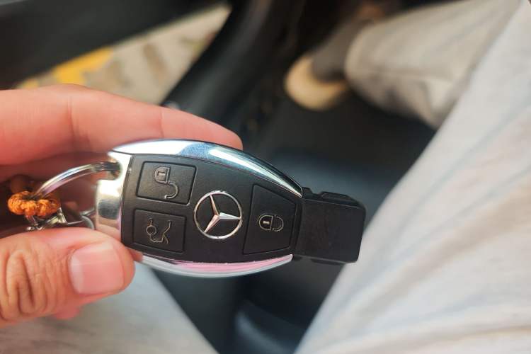 Used Mercedes-Benz C-Class 2016 C 200 L
