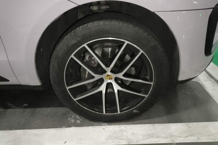 Used Porsche Macan 2022 Macan 2.0T
