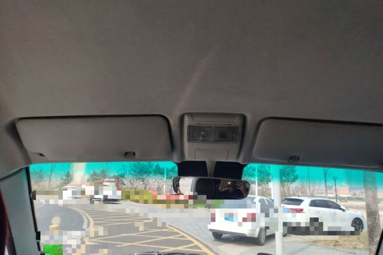 Used Jinbei New Hiace X30L CNG 2023 100L CNG Wealth Edition Bus 6/7 Seats No Air Conditioning SWCC15M Headliner