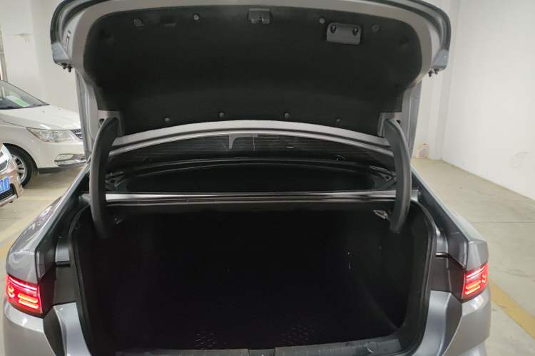 Used BYD Destroyer 05 2024 HONOR Edition DM-i 55KM Luxury Model