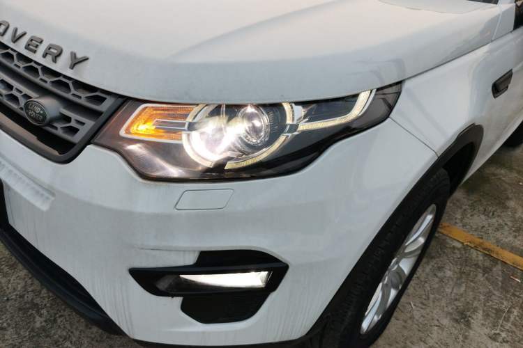 Used Land Rover Discovery Sport 2018 240 PS PURE Edition
