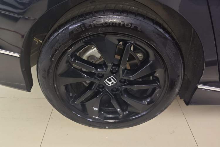 Used Honda Accord 2018 260TURBO Luxury Edition China VI Right Rear Wheel Hub