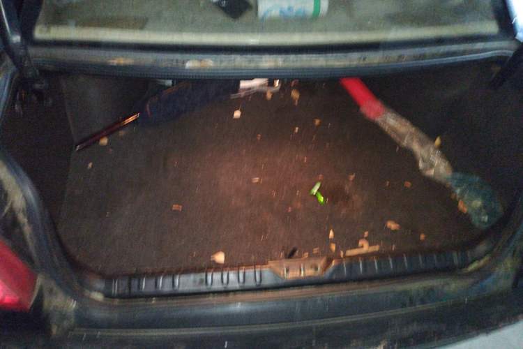 Used Volkswagen Santana Vista 2008 1.8L Manual Comfort Edition Trunk