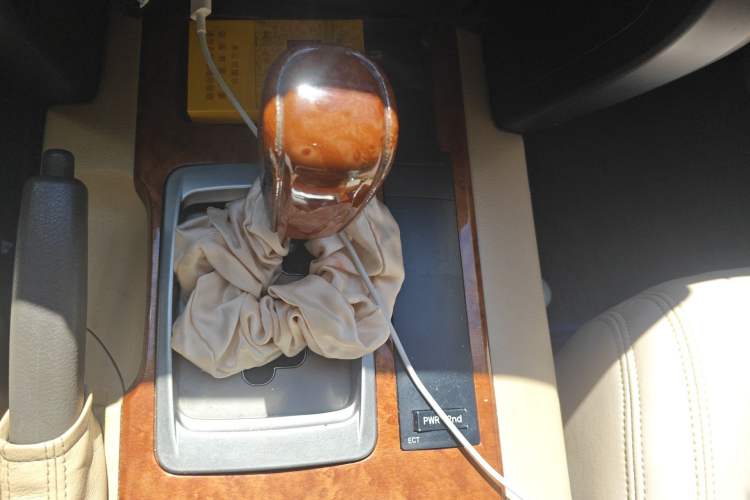 Used Toyota Land Cruiser  Gear Lever