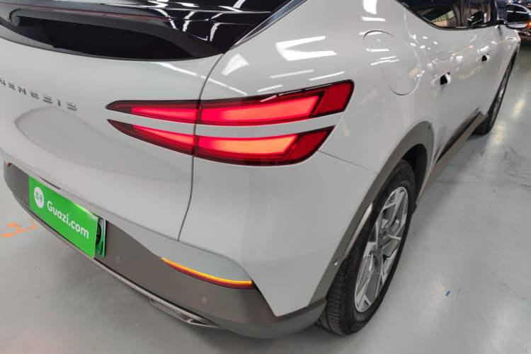 Used Genesis GV60 2023 Single-Motor Rear-Drive Luxury Edition Right Rear Taillight